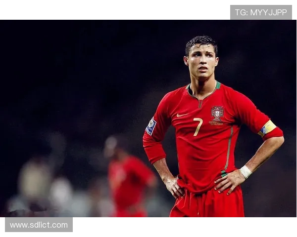 足球明星荧屏风采大放送 聚焦足坛巨星的精彩瞬间与电视荧幕背后的故事